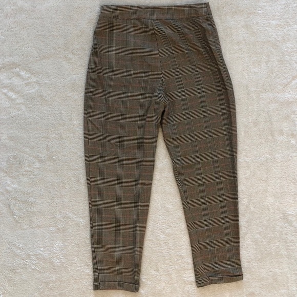 Boohoo Cropped Dress Pants/Trousers | US 2 / XS - Picture 2 of 5